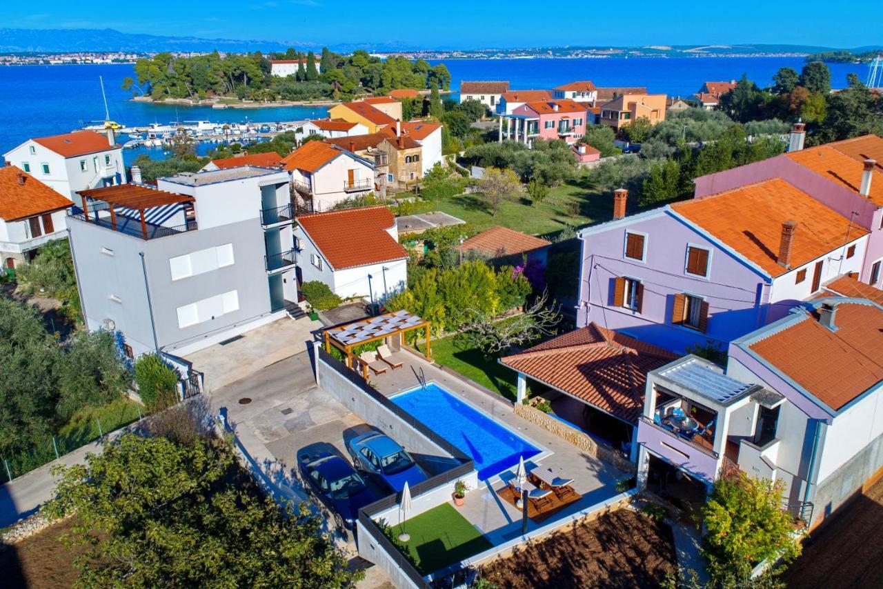 Apartments Guc Преко Екстер'єр фото