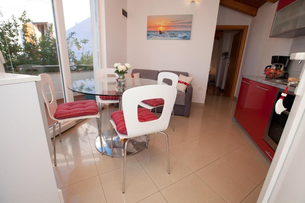 Apartments Guc Преко Екстер'єр фото