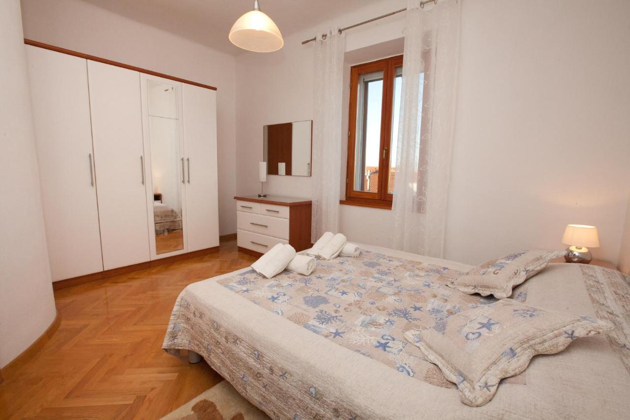 Apartments Guc Преко Екстер'єр фото