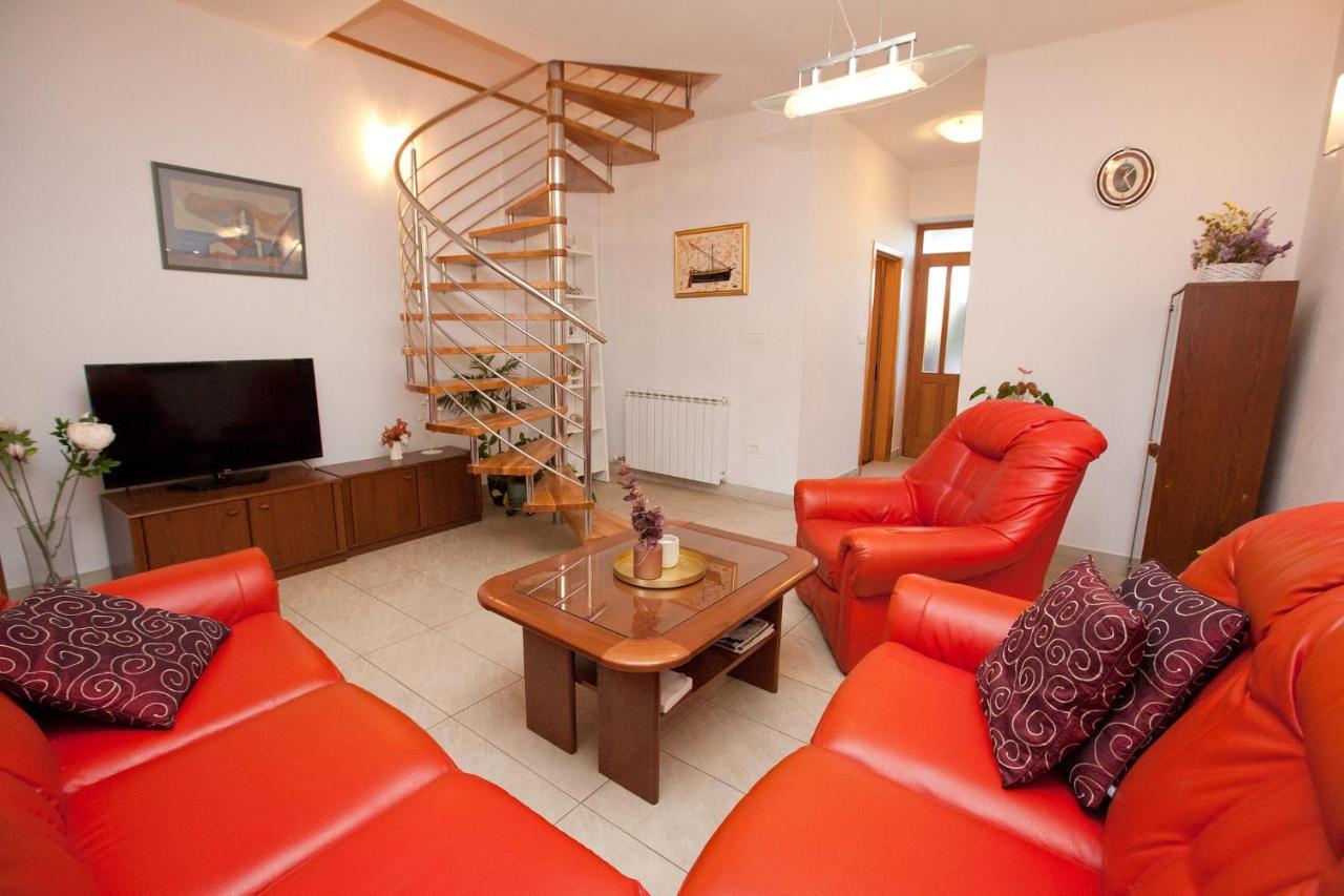 Apartments Guc Преко Екстер'єр фото